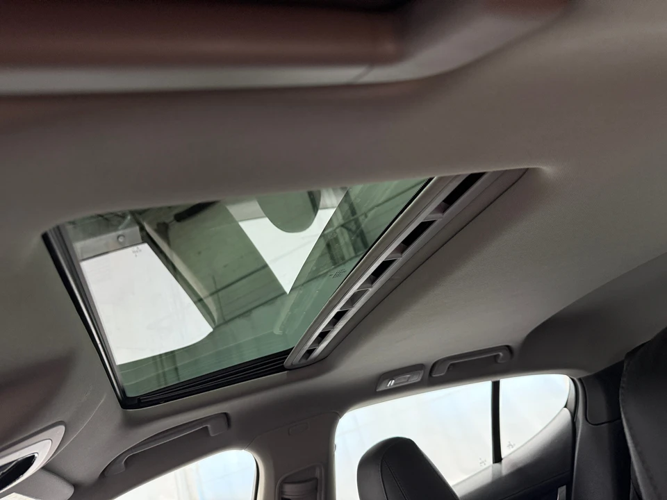 2014 Porsche 970 Panamera - Image 7 of 31