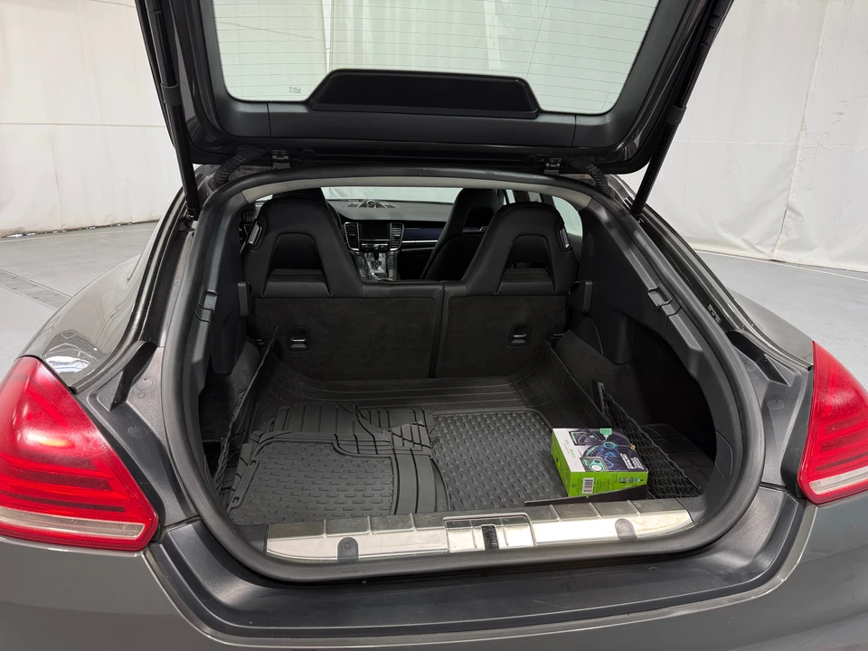 2014 Porsche 970 Panamera - Image 2 of 31