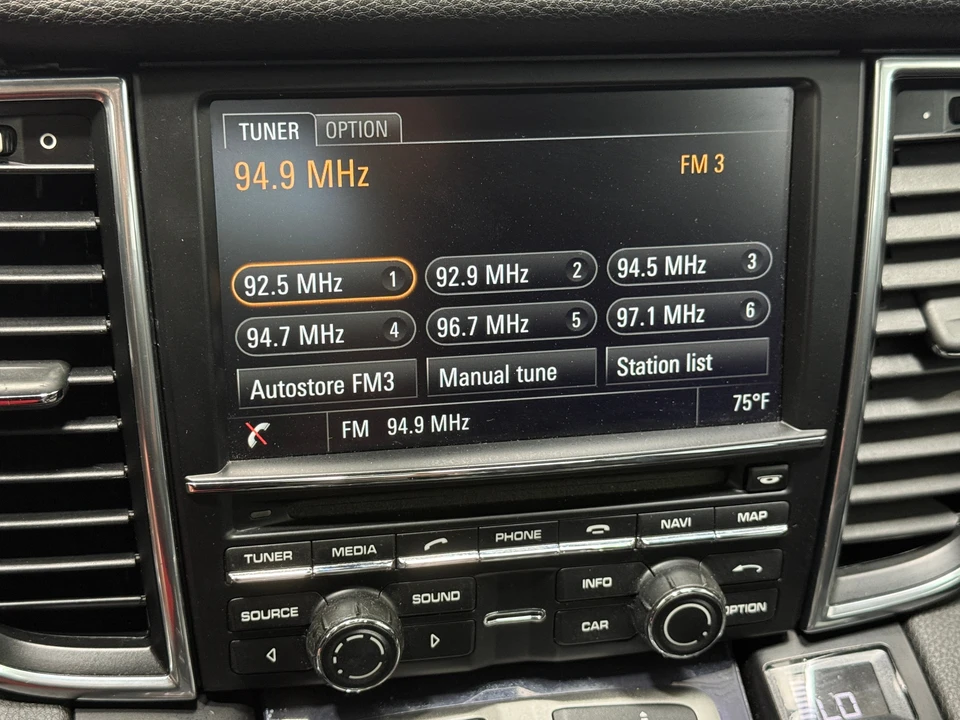 2014 Porsche 970 Panamera - Image 15 of 31