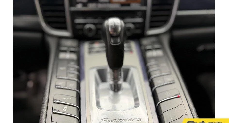 2014 Porsche 970 Panamera - Image 12 of 16