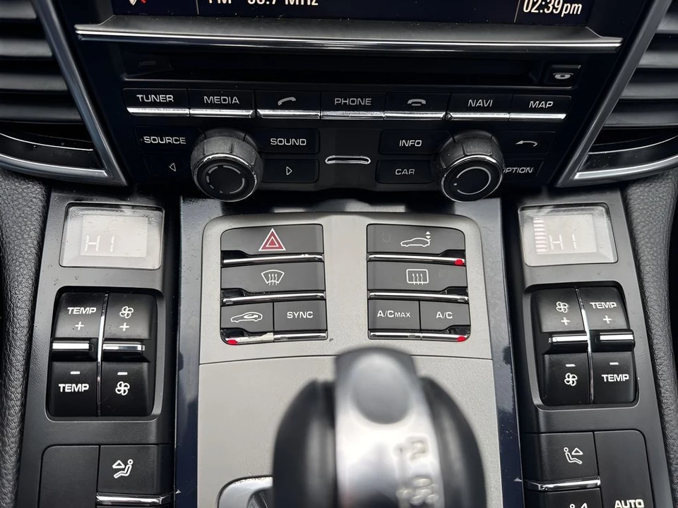 2014 Porsche 970 Panamera - Image 20 of 21