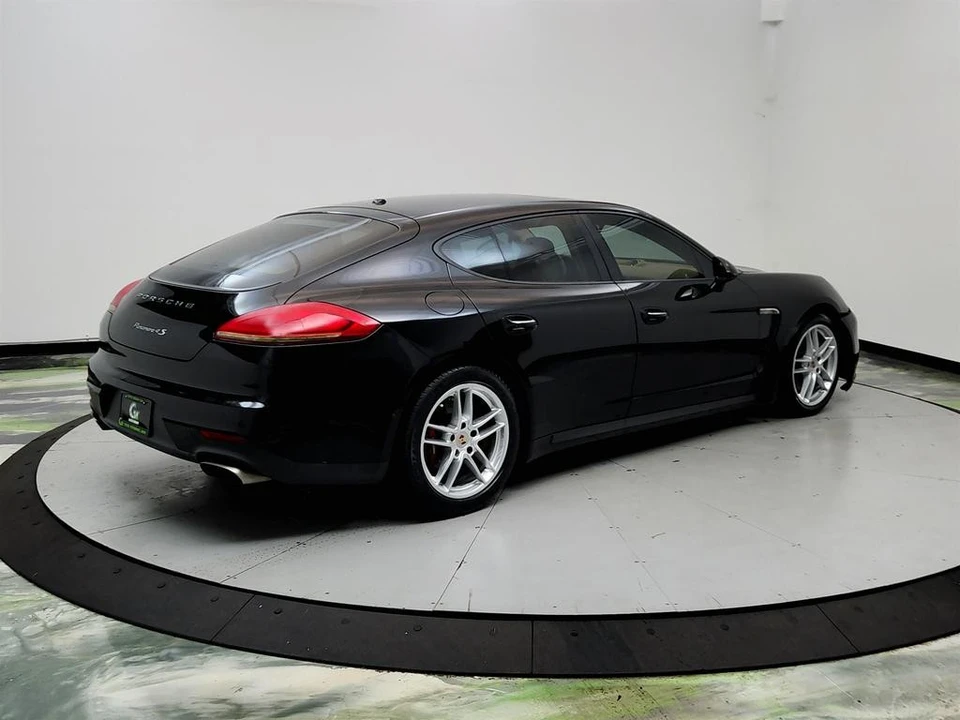 2014 Porsche 970 Panamera - Image 5 of 31