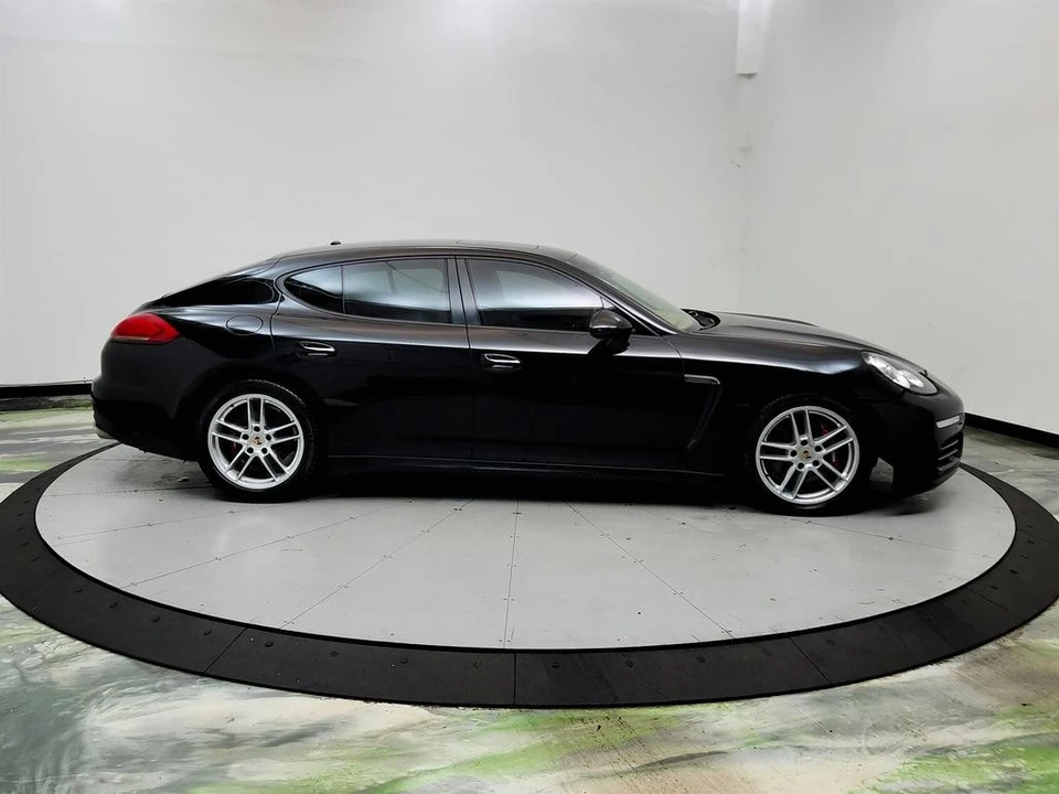 2014 Porsche 970 Panamera - Image 4 of 31