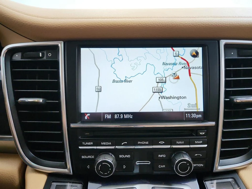 2014 Porsche 970 Panamera - Image 19 of 31