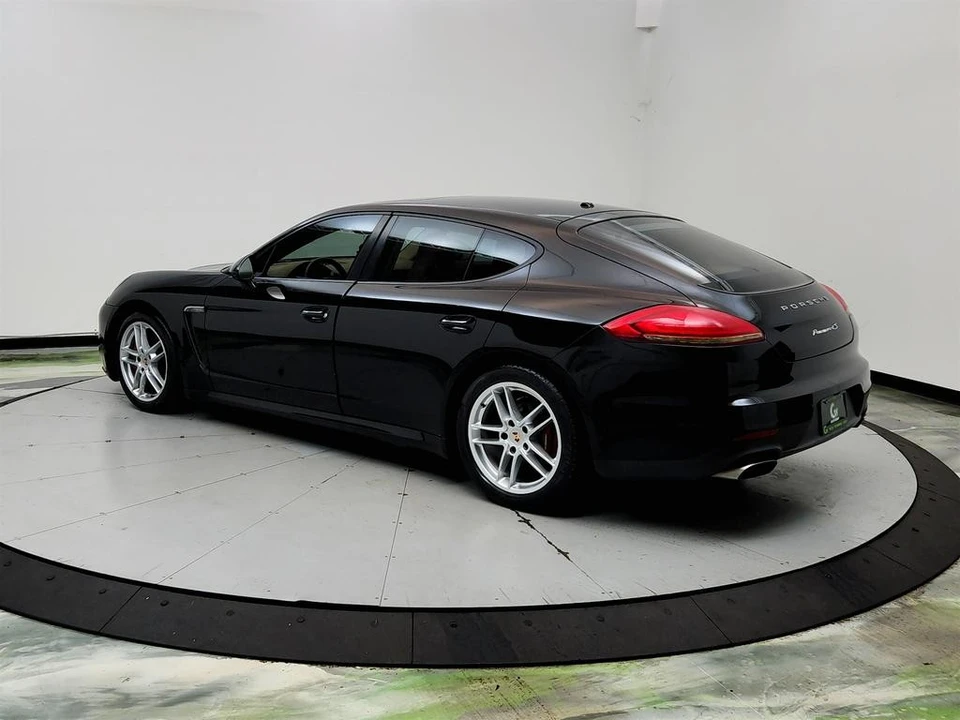 2014 Porsche 970 Panamera - Image 7 of 31