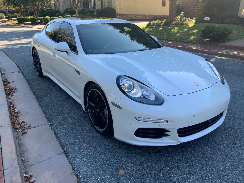 2014 Porsche 970 Panamera - Image 4 of 11