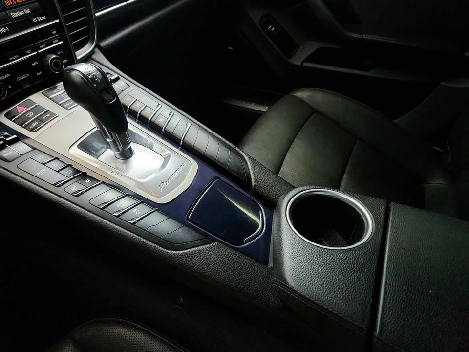 2014 Porsche 970 Panamera - Image 18 of 31