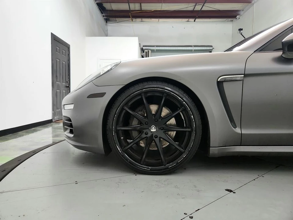 2014 Porsche 970 Panamera - Image 31 of 31