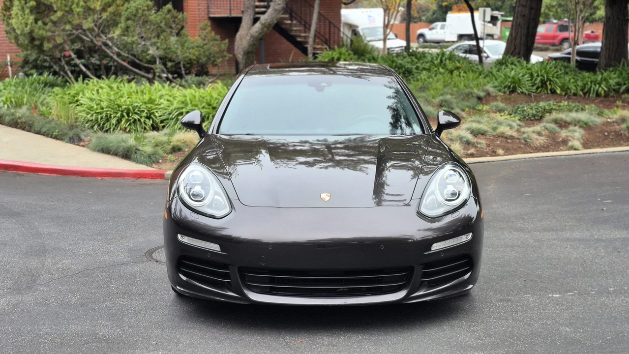 2014 Porsche 970 Panamera 4S - Image 17 of 31