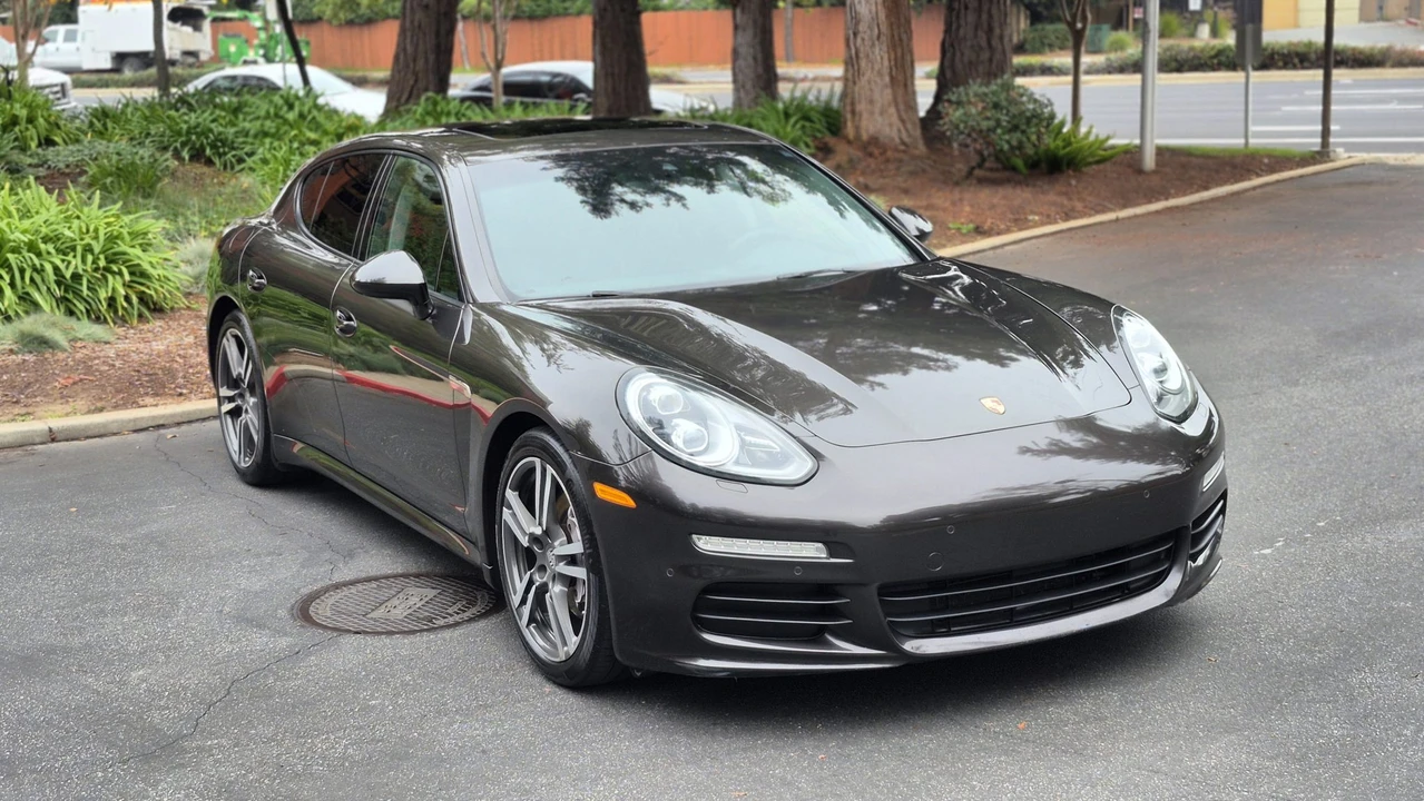 2014 Porsche 970 Panamera 4S - Image 25 of 31