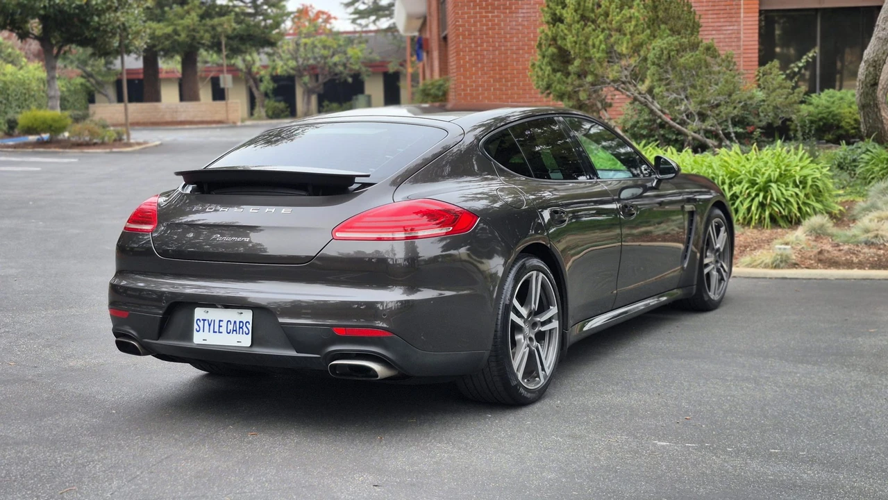 2014 Porsche 970 Panamera 4S - Image 31 of 31