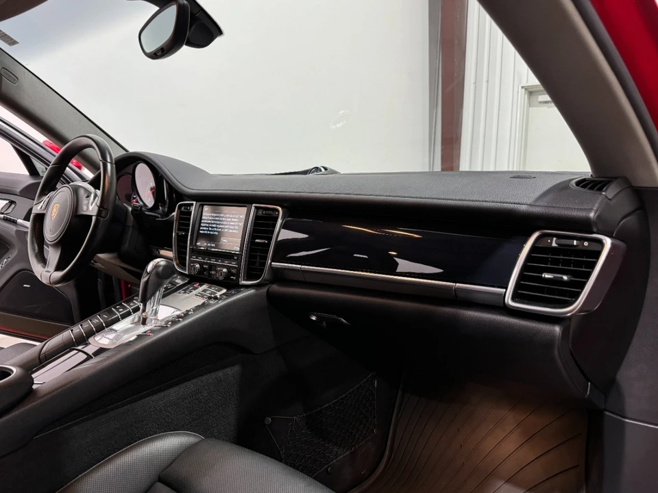 2014 Porsche 970 Panamera - Image 10 of 12