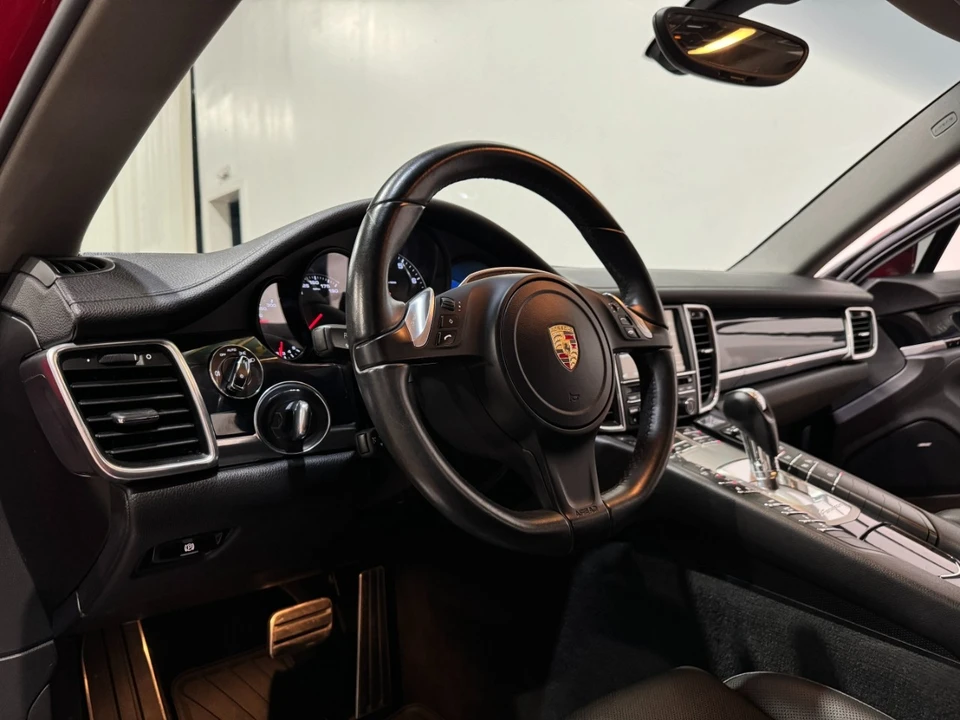 2014 Porsche 970 Panamera - Image 9 of 12