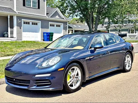 2014 Porsche Panamera 4S E-Hybrid Executive Sedan 4D
