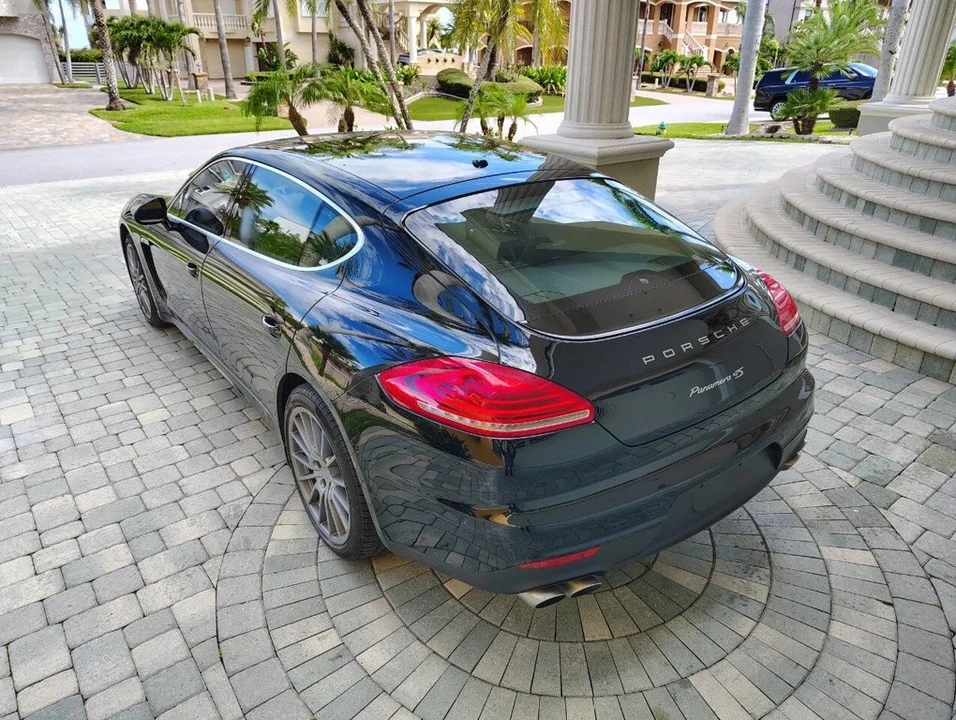 2014 Porsche 970 Panamera 4S - Image 20 of 21