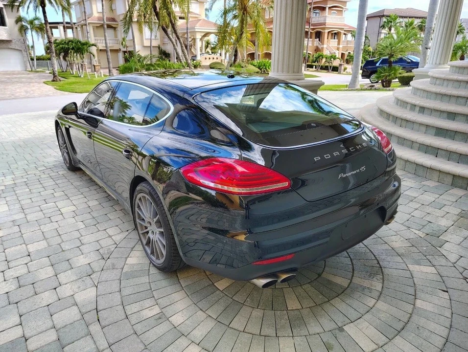 2014 Porsche 970 Panamera 4S - Image 19 of 21