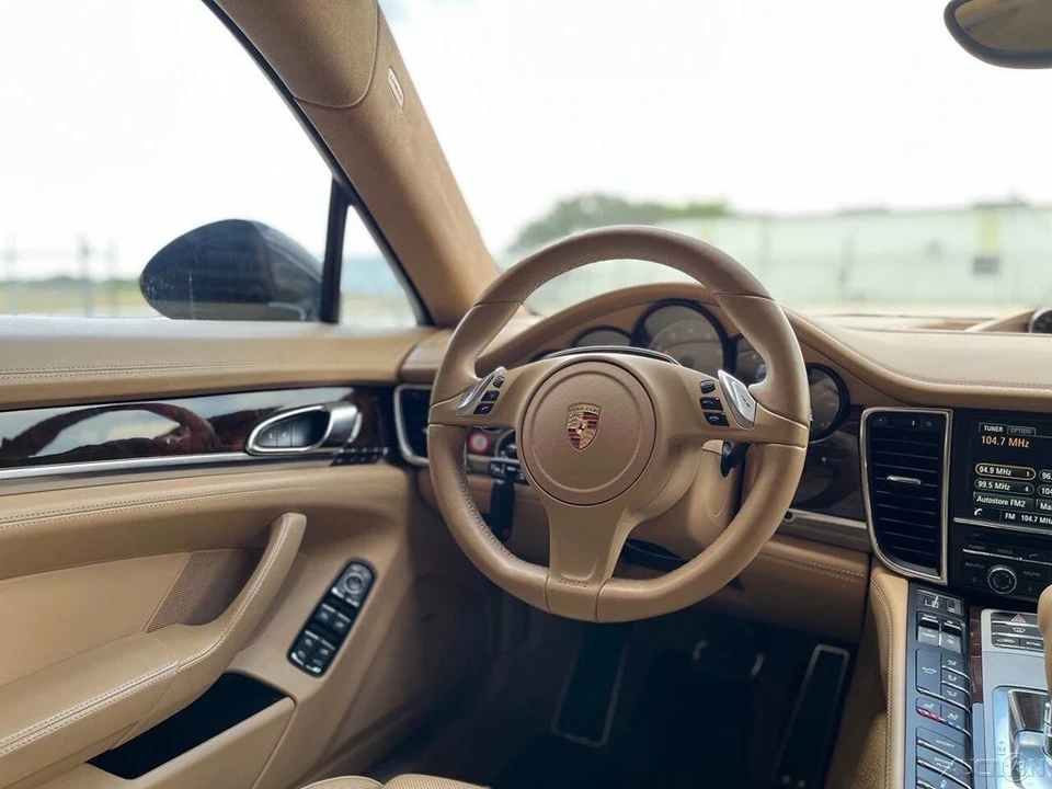 2014 Porsche 970 Panamera S - Image 16 of 21