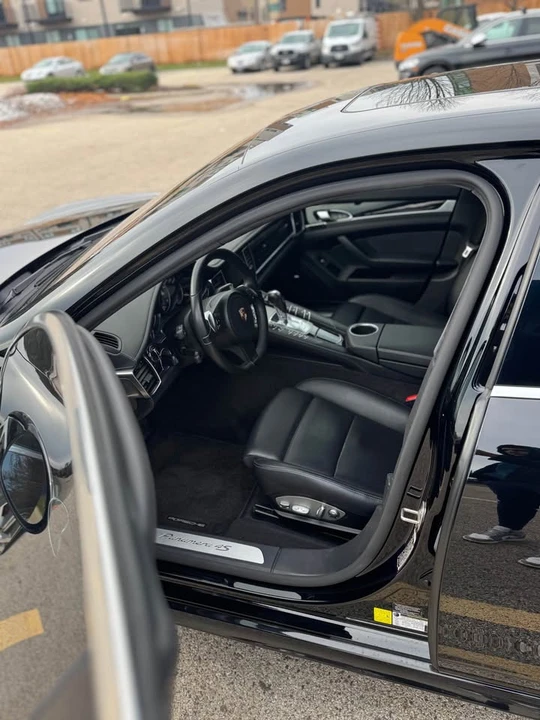 2014 Porsche 970 Panamera 4S - Image 9 of 13