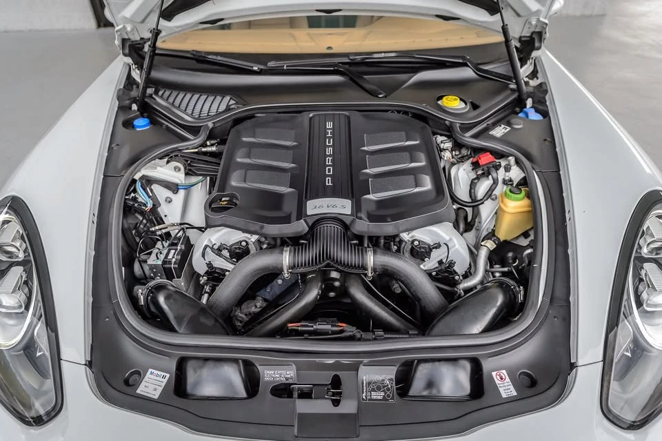 2014 Porsche 970 Panamera 4S - Image 17 of 20