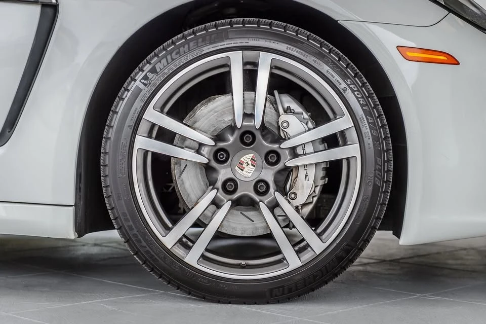 2014 Porsche 970 Panamera 4S - Image 16 of 20
