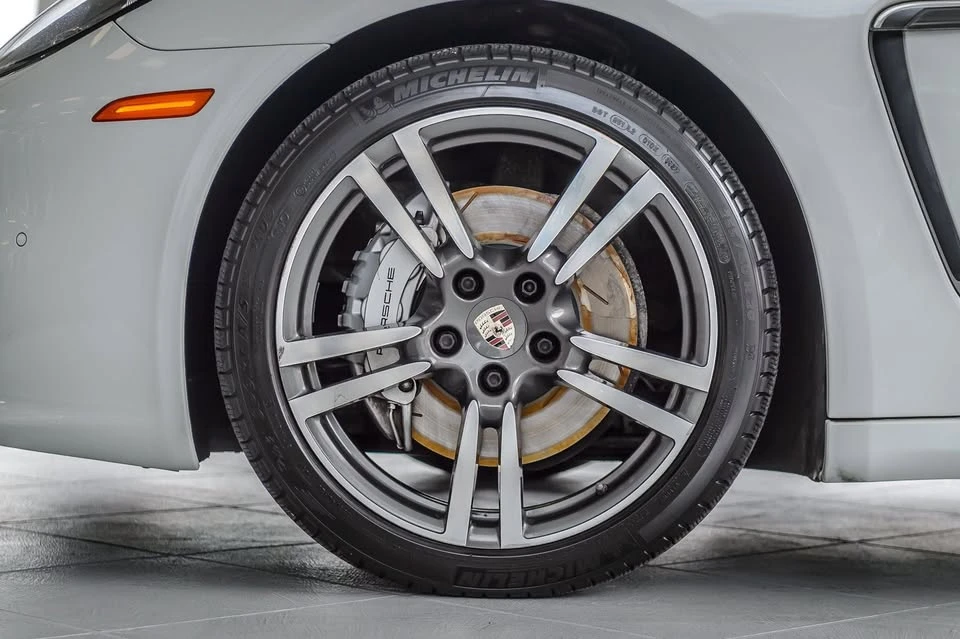 2014 Porsche 970 Panamera 4S - Image 13 of 20