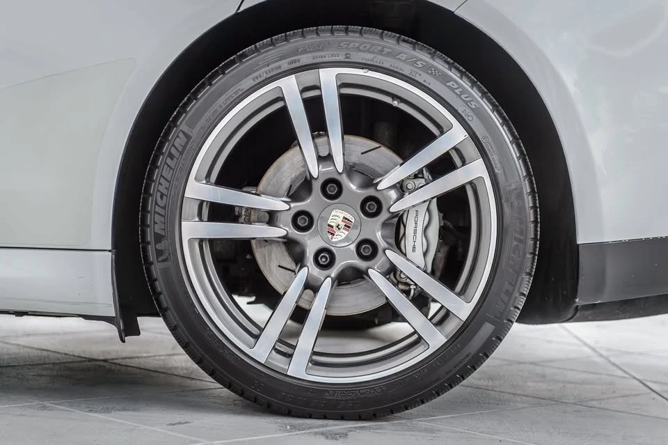 2014 Porsche 970 Panamera 4S - Image 14 of 20