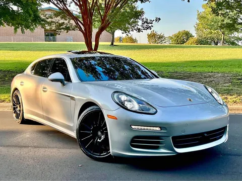 2014 Porsche Panamera 4S Executive Sedan 4D