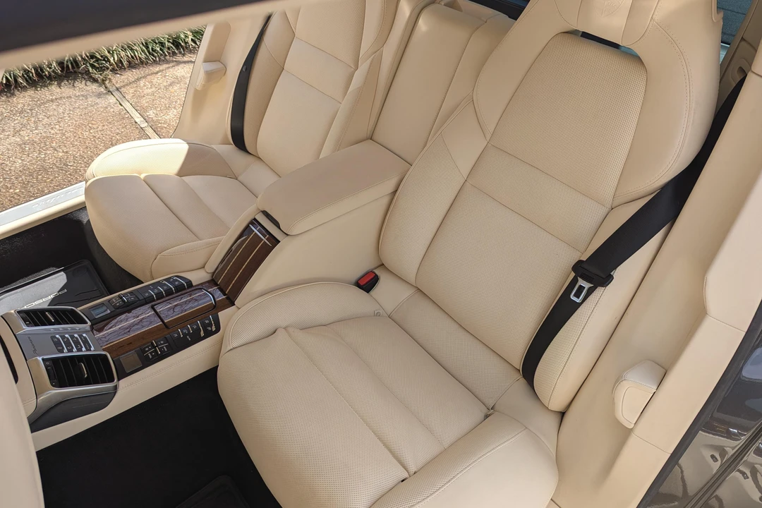 2014 Porsche 970 Panamera 4S - Image 19 of 31