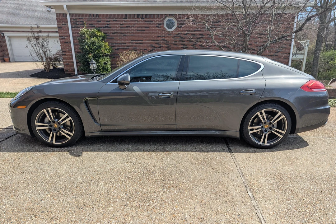 2014 Porsche 970 Panamera 4S - Image 3 of 31
