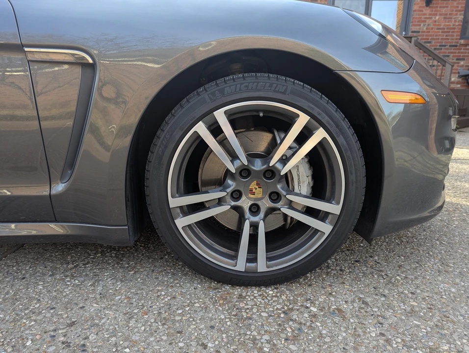 2014 Porsche 970 Panamera 4S - Image 16 of 31