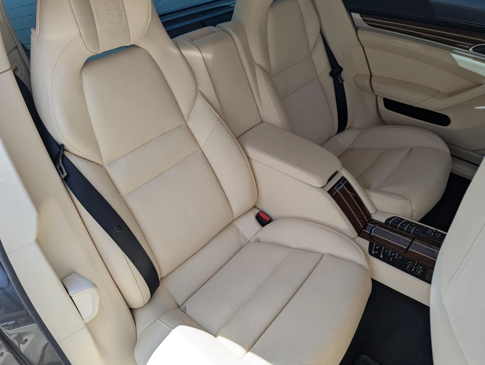 2014 Porsche 970 Panamera 4S - Image 23 of 31
