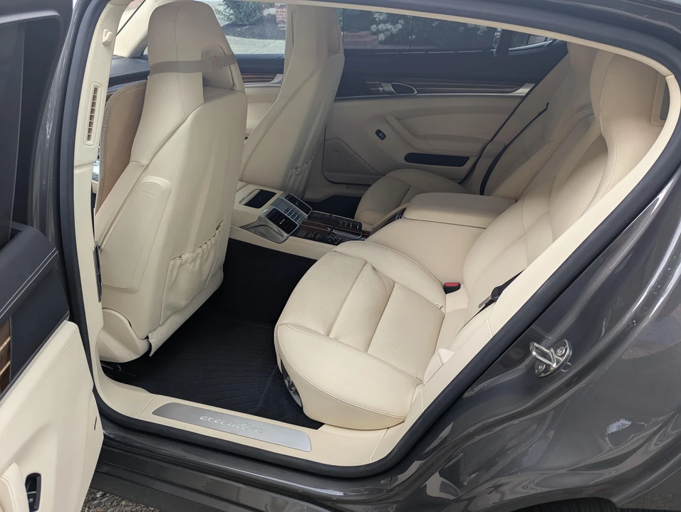 2014 Porsche 970 Panamera 4S - Image 22 of 31