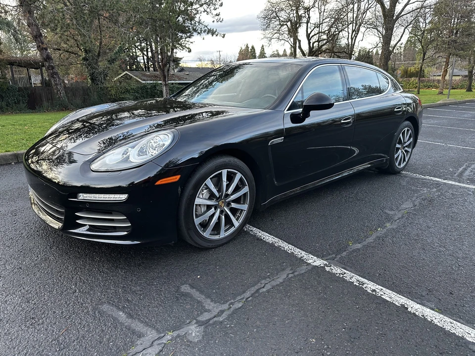 2014 Porsche 970 Panamera 4S - Image 5 of 31