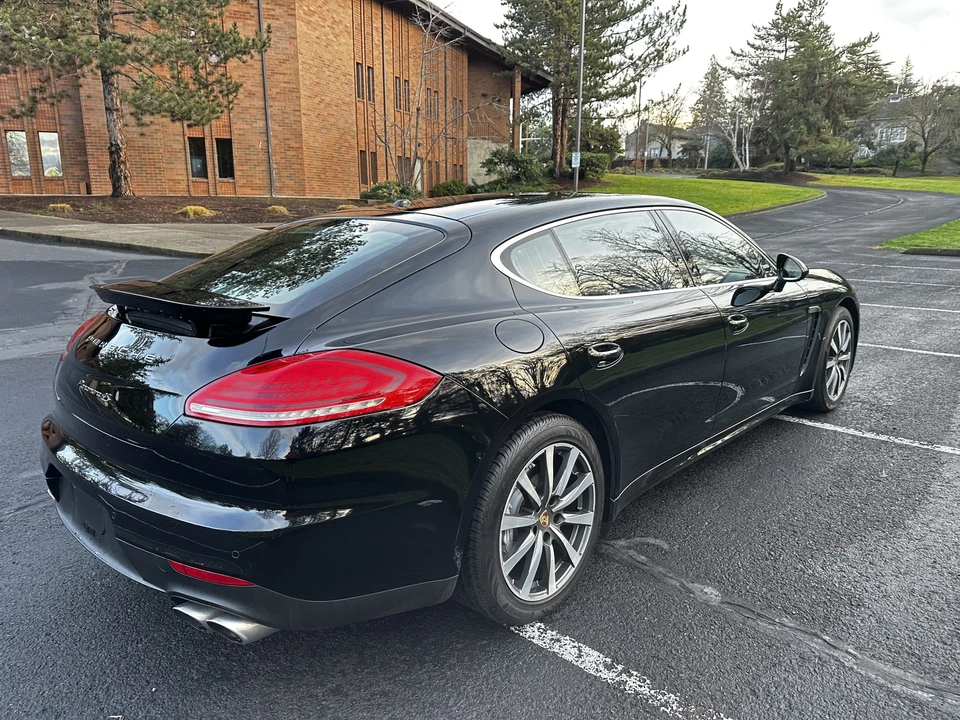 2014 Porsche 970 Panamera 4S - Image 15 of 31