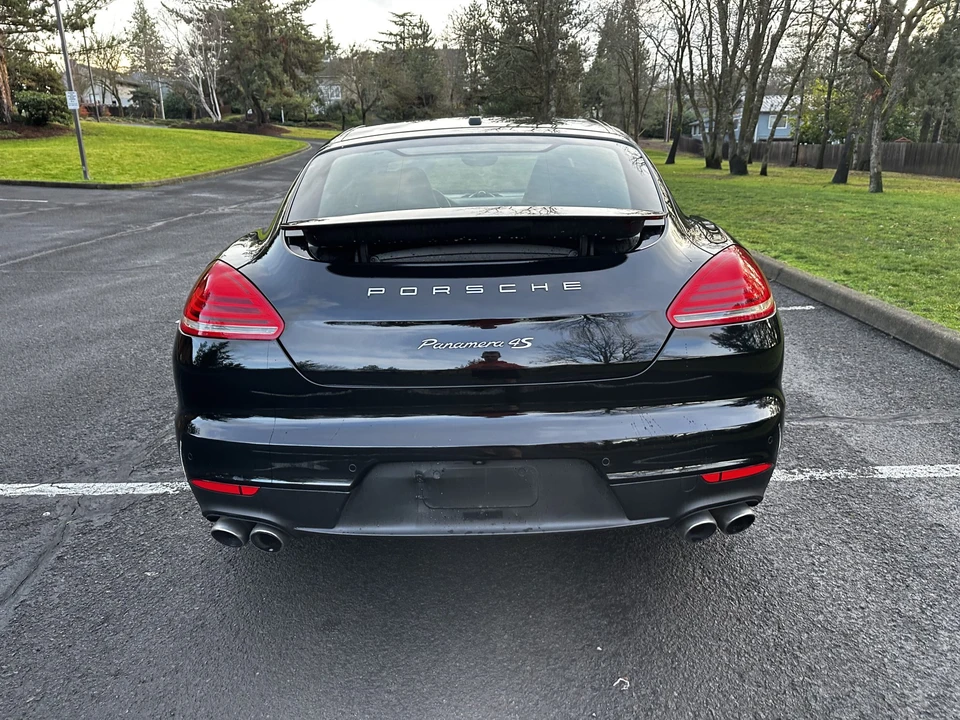 2014 Porsche 970 Panamera 4S - Image 20 of 31