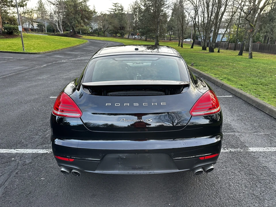 2014 Porsche 970 Panamera 4S - Image 18 of 31