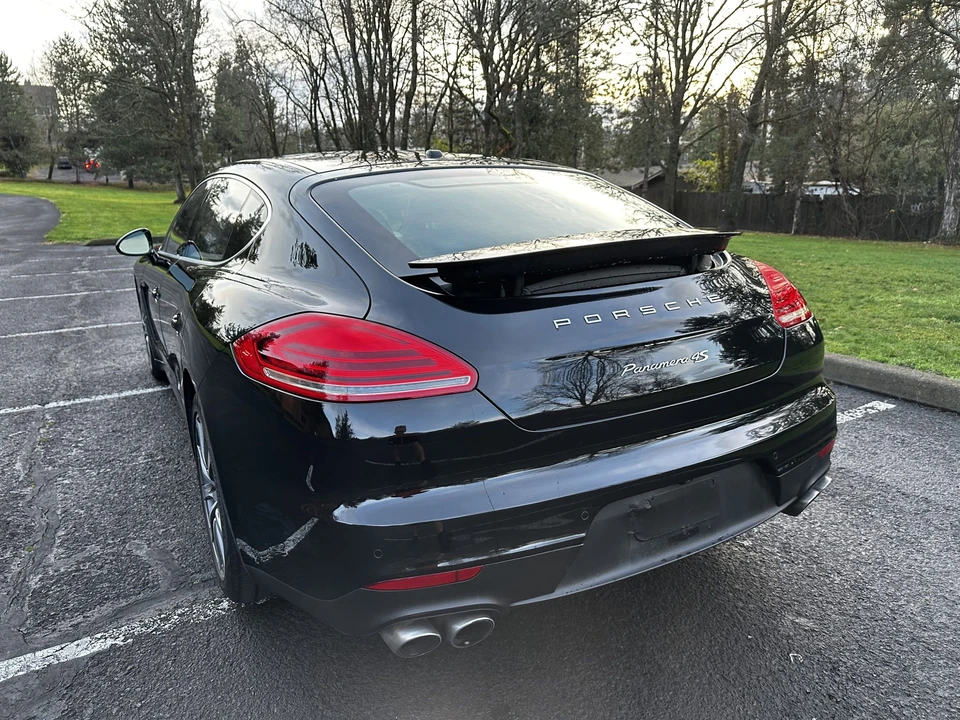 2014 Porsche 970 Panamera 4S - Image 22 of 31