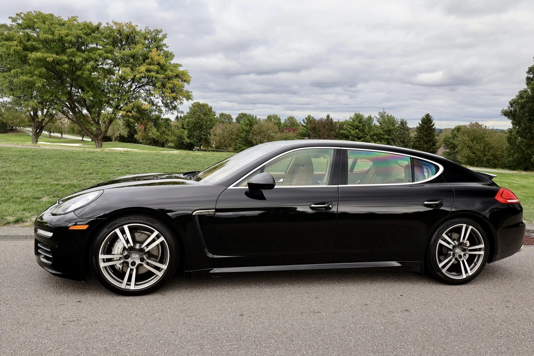 2014 Porsche 970 Panamera 4S - Image 31 of 31