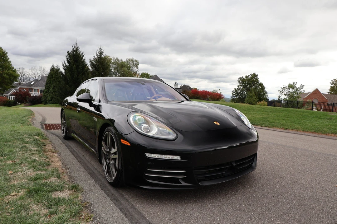 2014 Porsche 970 Panamera 4S - Image 17 of 31