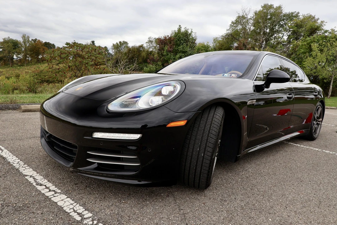 2014 Porsche 970 Panamera 4S - Image 24 of 31