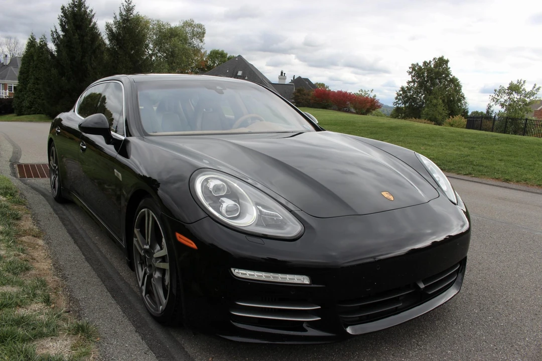 2014 Porsche 970 Panamera 4S - Image 18 of 31