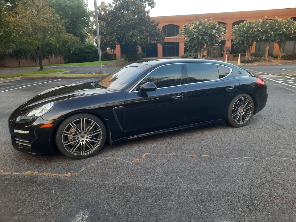 2014 Porsche 970 Panamera 4S - Image 15 of 31
