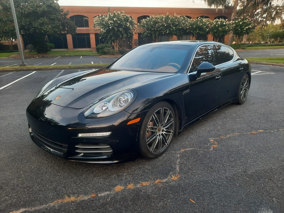 2014 Porsche 970 Panamera 4S - Image 12 of 31