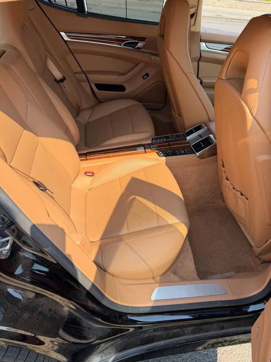 2014 Porsche 970 Panamera 4S - Image 4 of 9