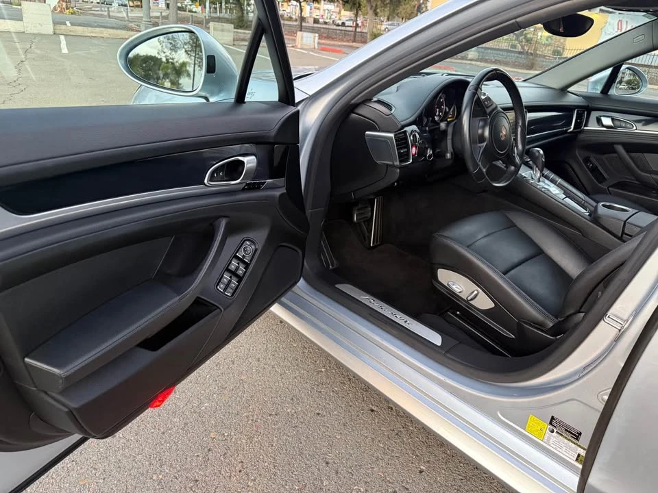 2014 Porsche 970 Panamera 4S - Image 9 of 20