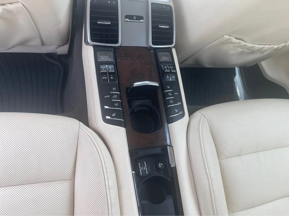 2014 Porsche 970 Panamera 4S - Image 10 of 15