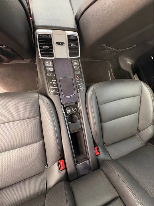 2014 Porsche 970 Panamera 4S - Image 10 of 15