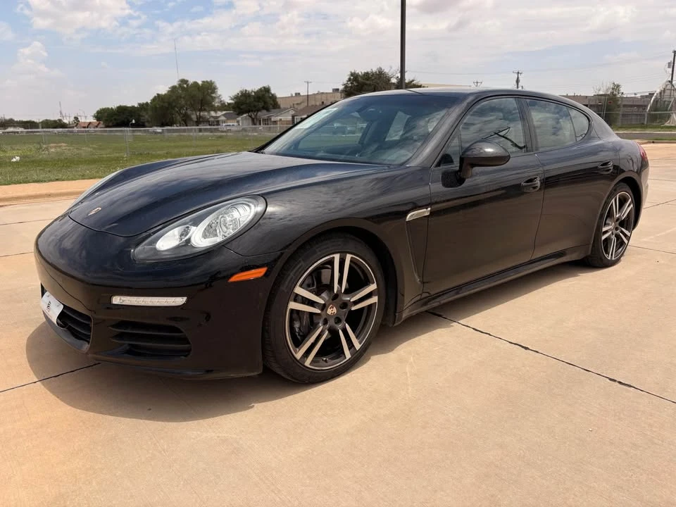 2014 Porsche 970 Panamera 4S - Image 8 of 15