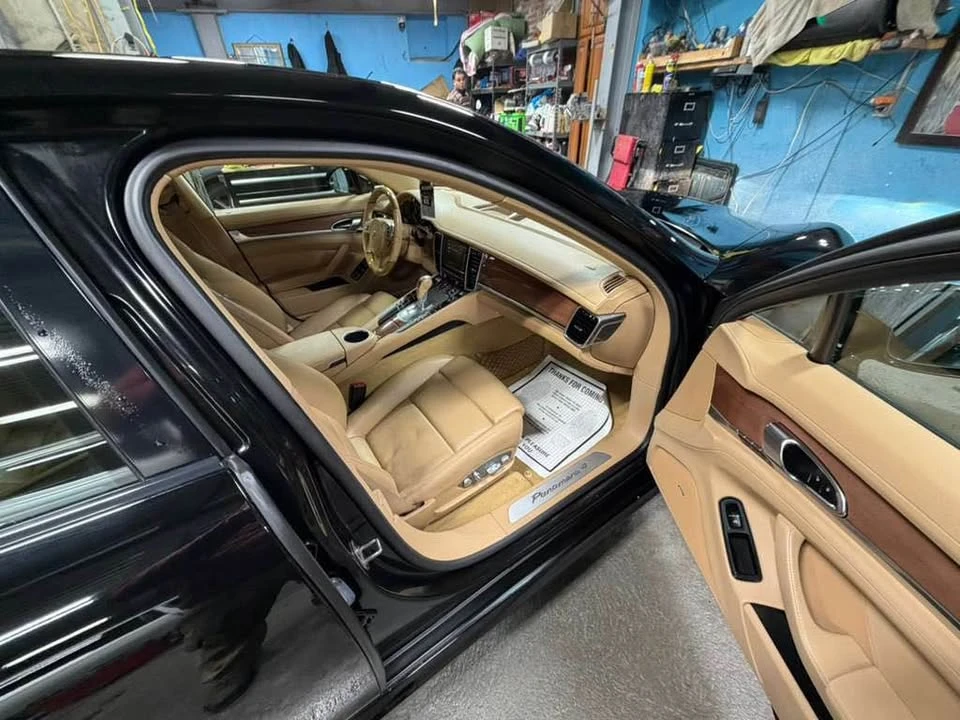 2014 Porsche 970 Panamera 4S - Image 5 of 9