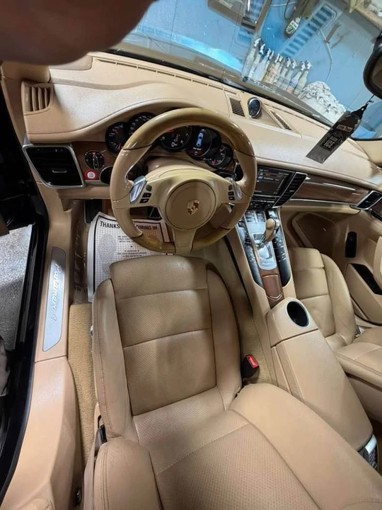 2014 Porsche 970 Panamera 4S - Image 7 of 9